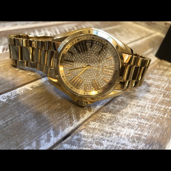 Michael Kors ... Bradshaw gold watch - Picture 11 of 16